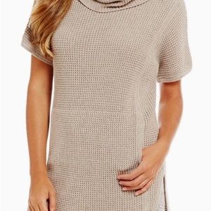 Ugg Selby Short sleeve Sweater, tan, size large